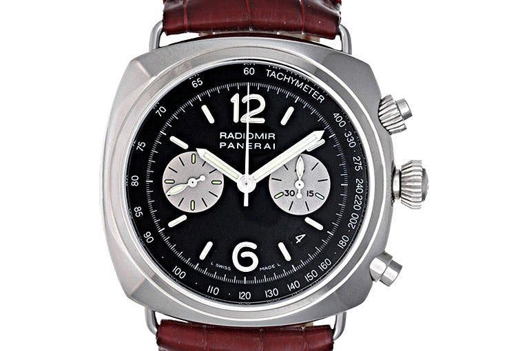 Looking for luxury Panerai watches for men and women online